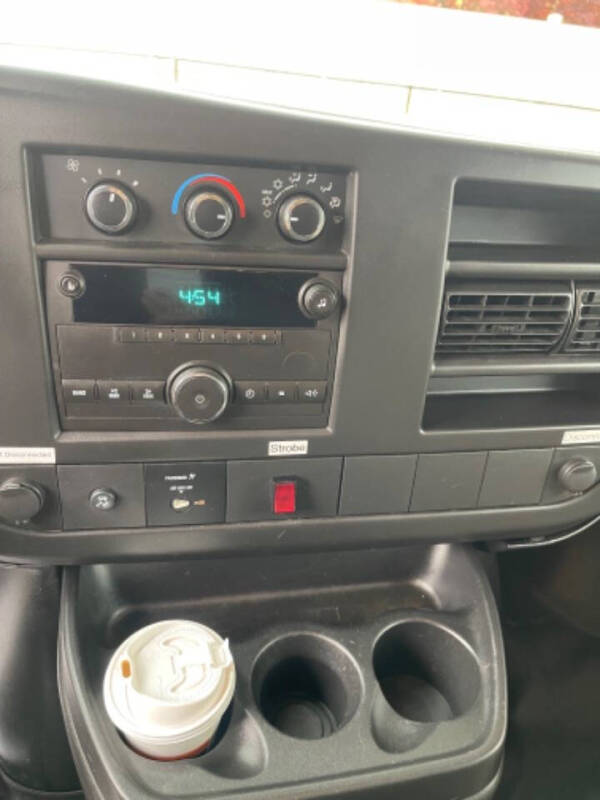 2011 Chevrolet Express 2500