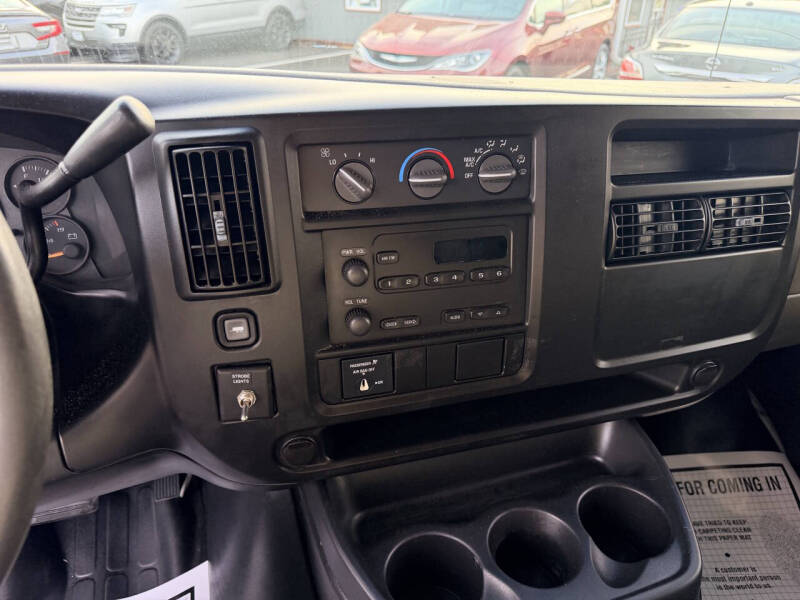 2007 GMC Savana 2500