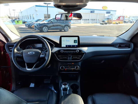 2022 Ford Escape SEL
