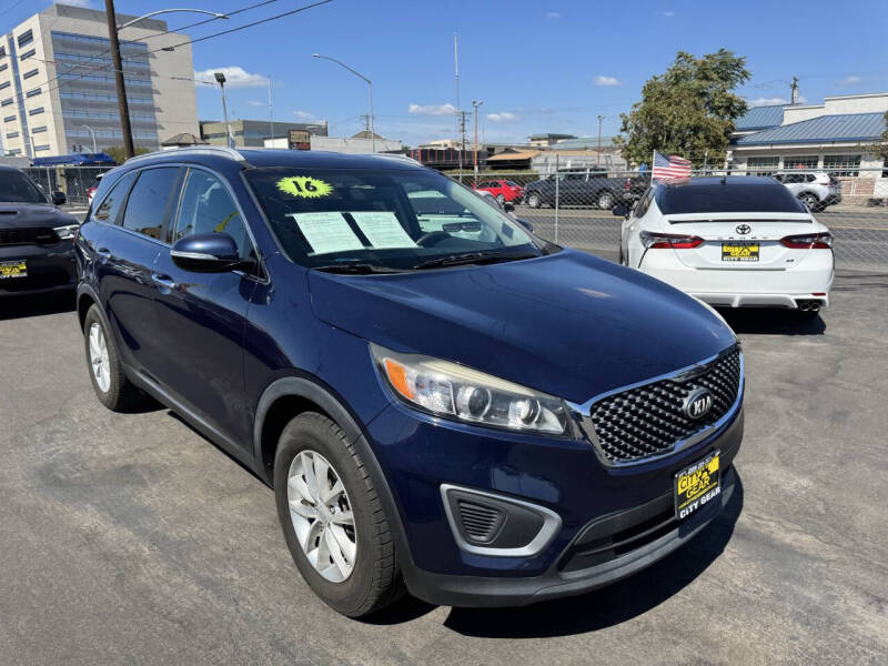 2016 Kia Sorento LX's photo