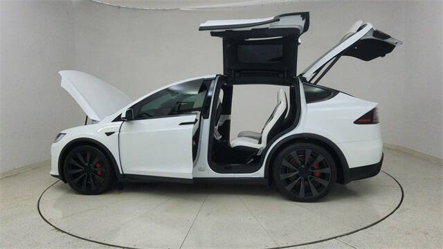 2024 Tesla Model X Plaid