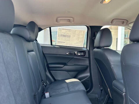 2025 Mitsubishi Eclipse Cross SE