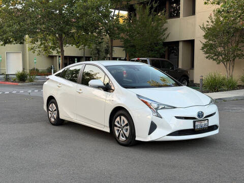 2018 Toyota Prius Three