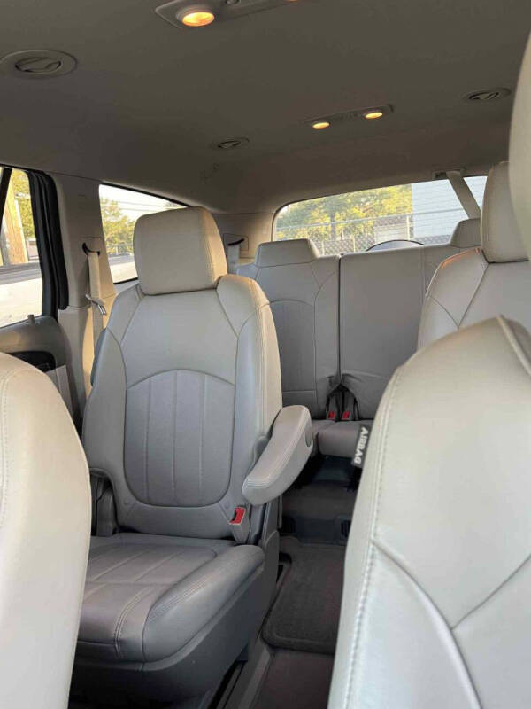 2017 Buick Enclave Premium