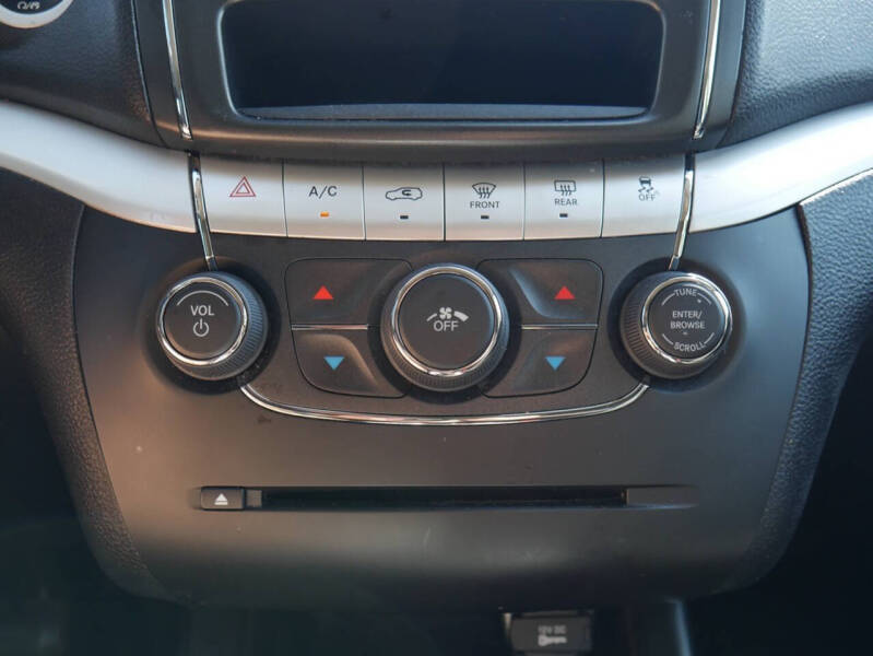 2019 Dodge Journey SE