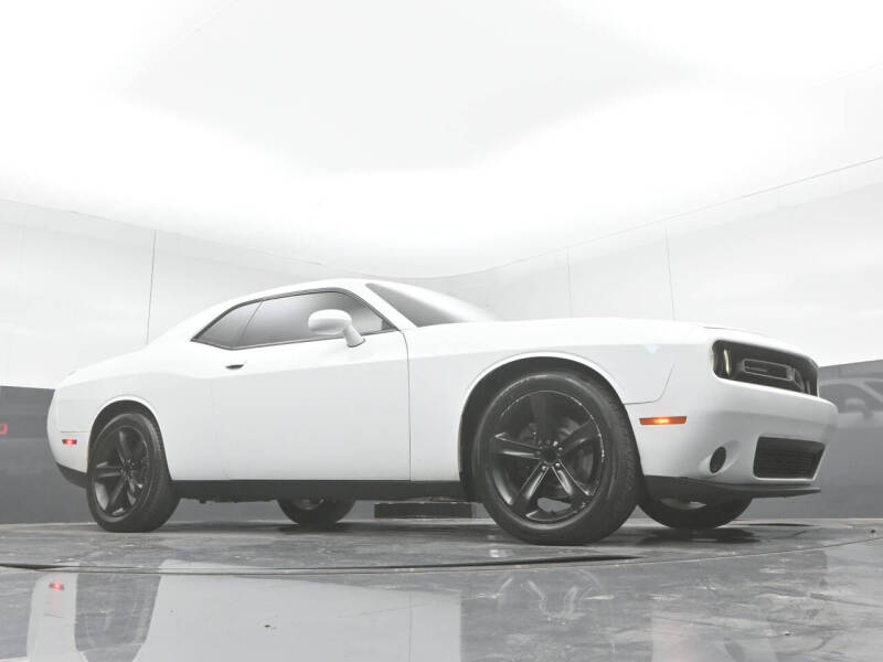 2016 Dodge Challenger SXT