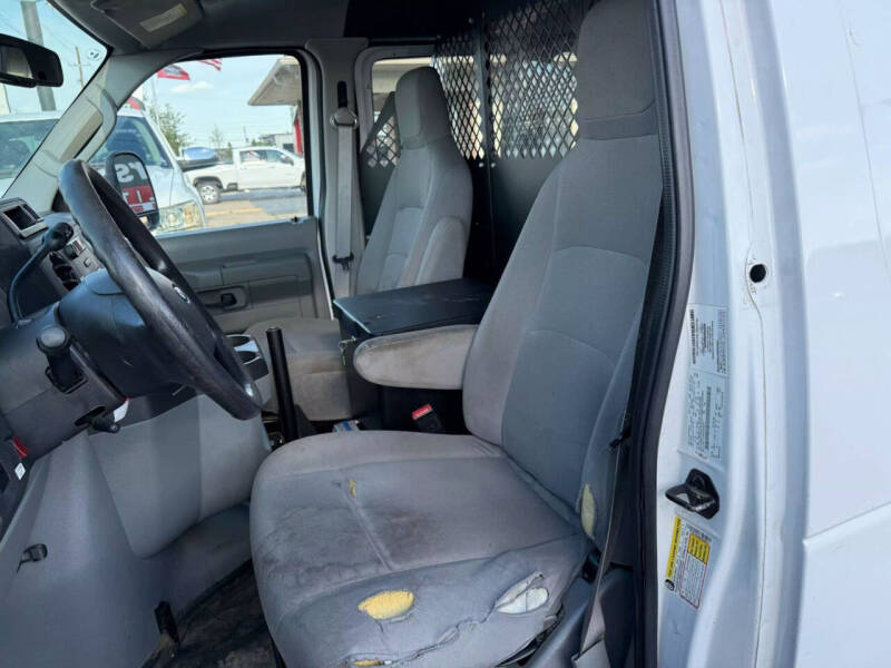 2013 Ford E-Series E-150