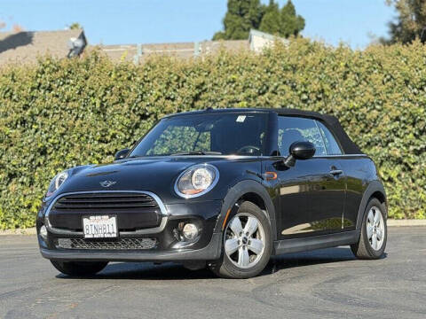 2019 MINI Convertible Cooper