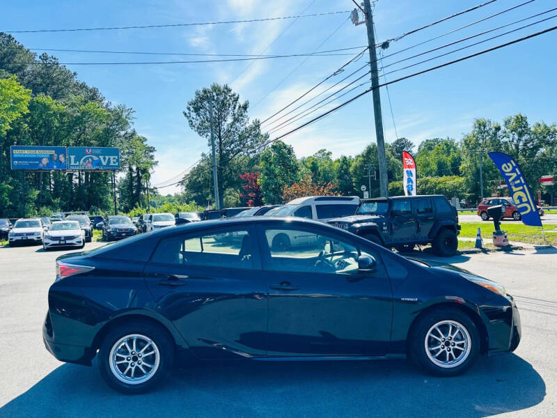 2016 Toyota Prius Two
