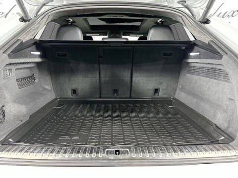 2021 Audi SQ8 4.0T quattro Prestige