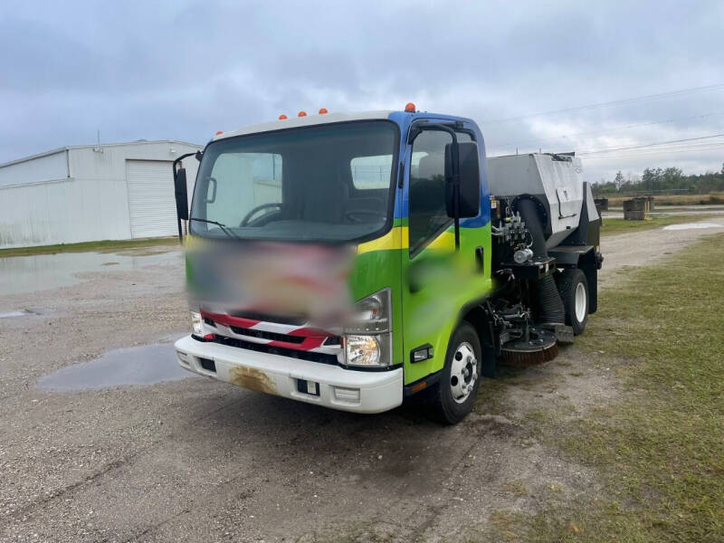 2021 Isuzu NPR/Victory CXi Sweeper