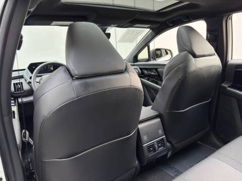 2024 Toyota bZ4X XLE