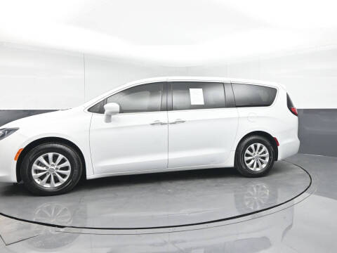 2018 Chrysler Pacifica Touring Plus