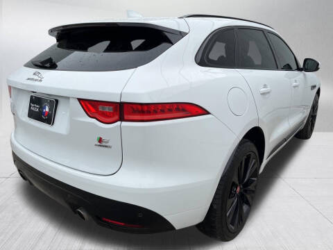 2018 Jaguar F-PACE S