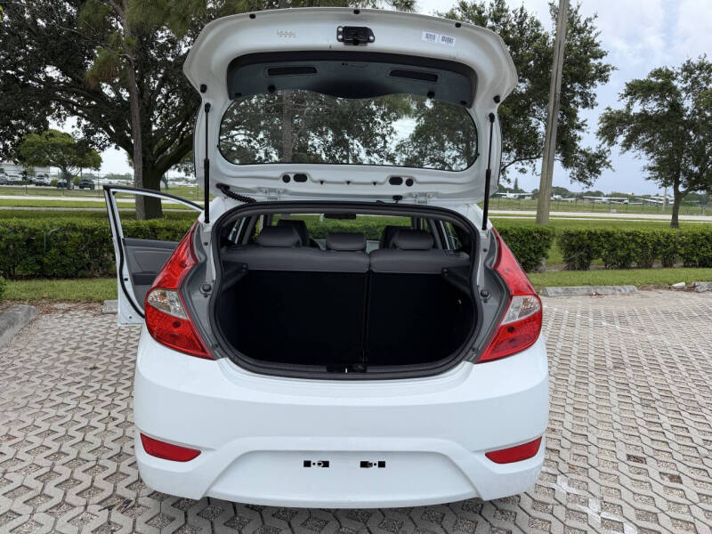 2015 Hyundai Accent GS