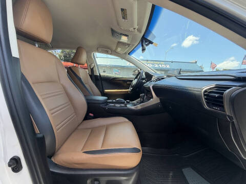 2017 Lexus NX 200t