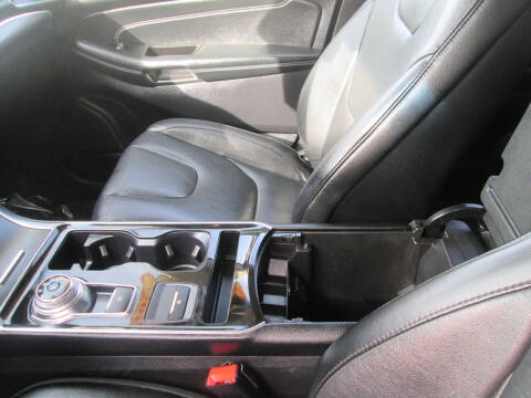 2019 Ford Edge Titanium