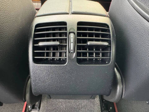 2014 Mercedes-Benz C-Class