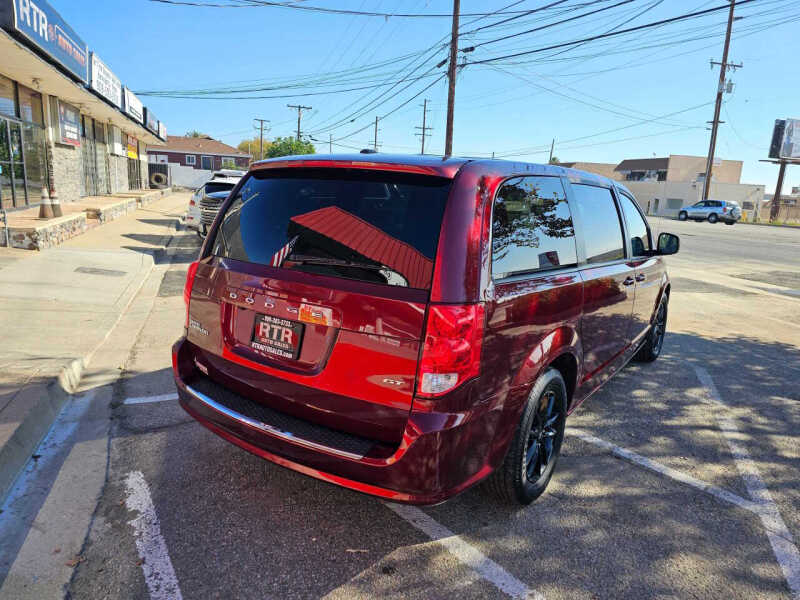 2020 Dodge Grand Caravan GT