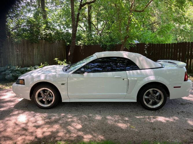 2003 Ford Mustang