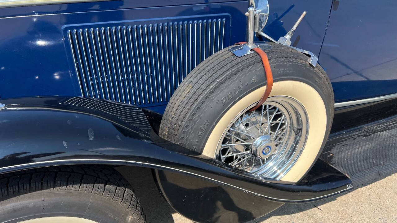 1931 Pontiac 401 Sedan 16