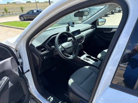2022 Ford Escape S