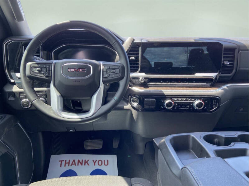 2023 GMC Sierra 1500
