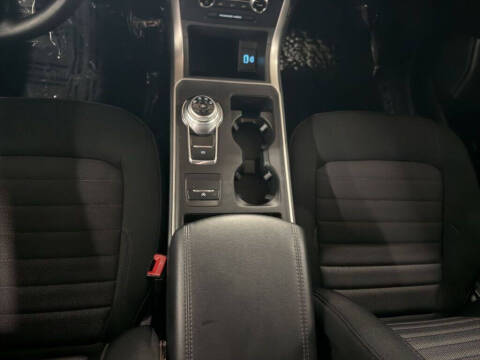 2023 Ford Edge SE
