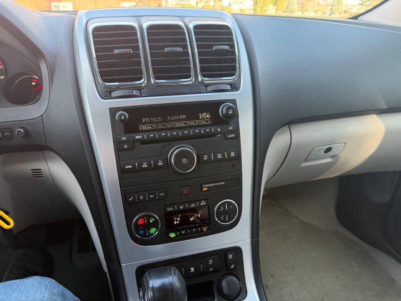 2011 GMC Acadia SLT-2