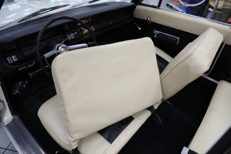 1968 Dodge Polara