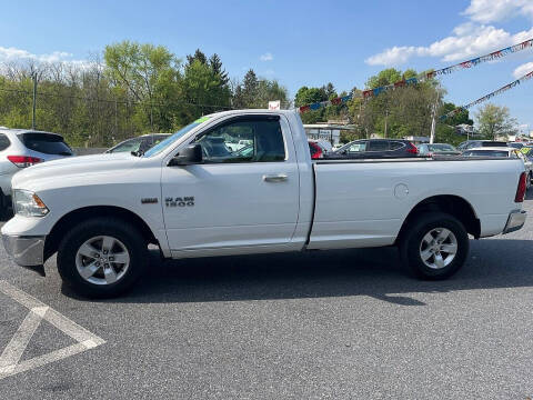 2016 RAM 1500 SLT