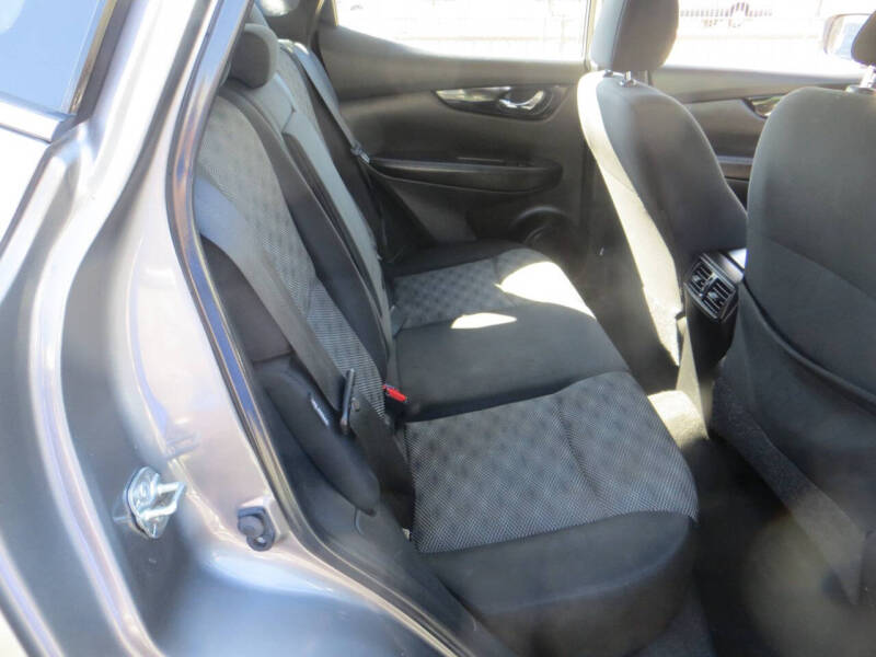 2021 Nissan Rogue Sport SV