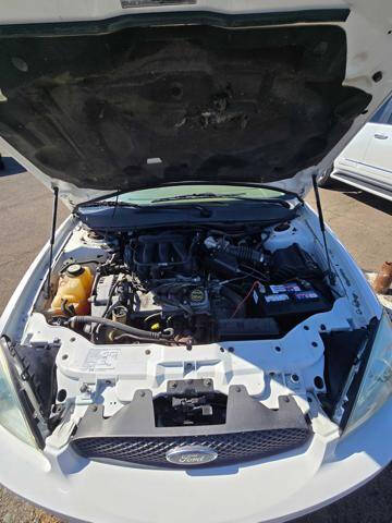 2004 Ford Taurus SE