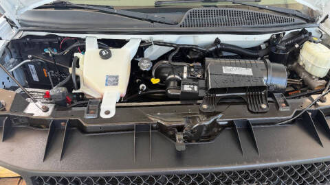 2017 Chevrolet Express 2500