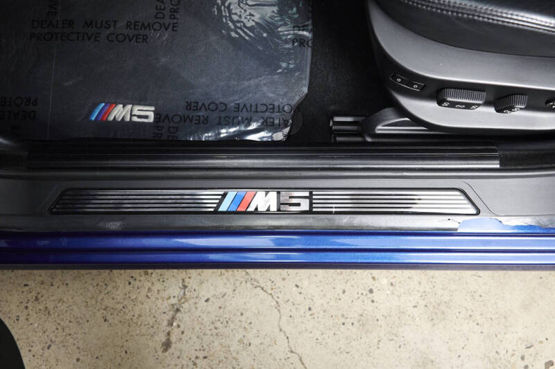 2001 BMW M5