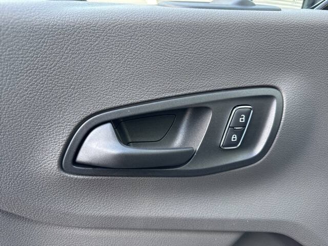 2025 Ford Transit 250