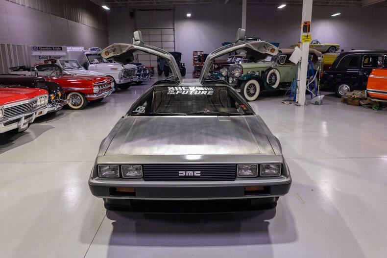 1981 DeLorean DMC-12