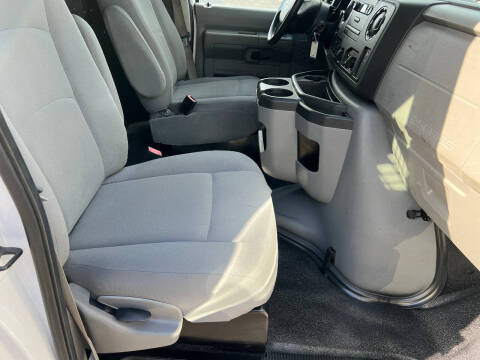 2013 Ford E-Series