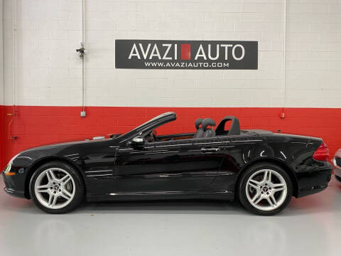 2006 Mercedes-Benz SL-Class for sale at AVAZI AUTO GROUP LLC in Gaithersburg MD
