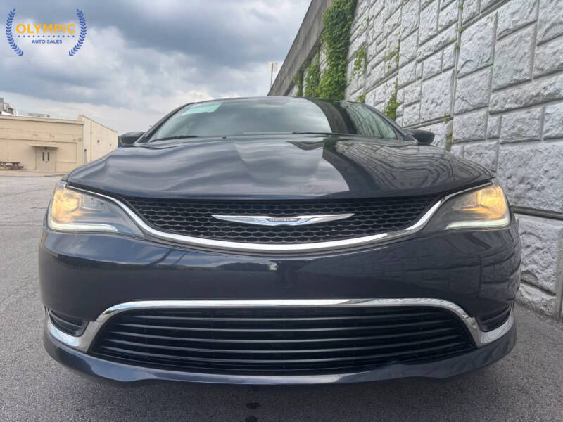 2017 Chrysler 200 Limited Platinum