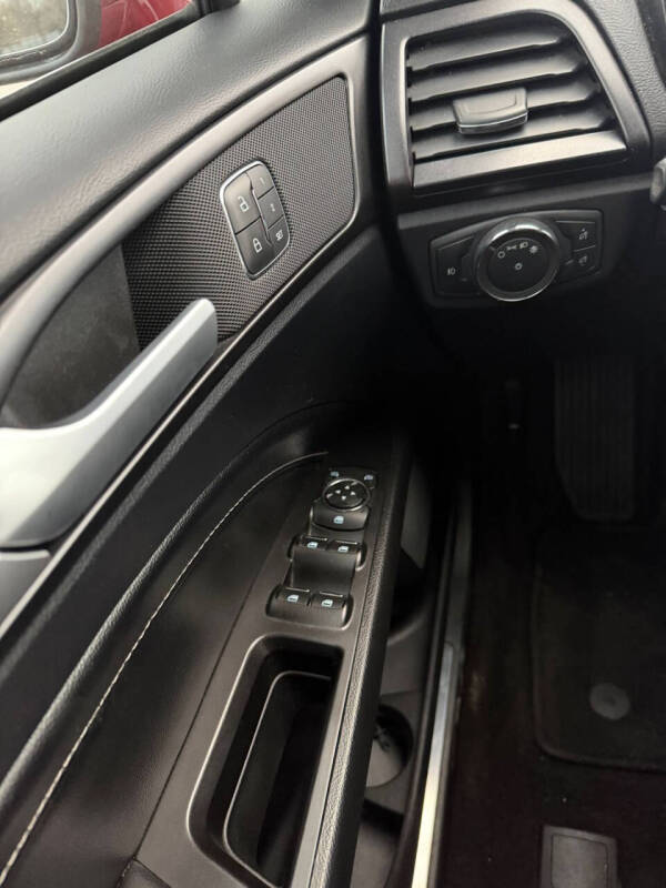 2020 Ford Fusion Titanium