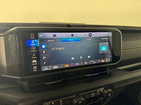 2025 Jeep Gladiator High Tide