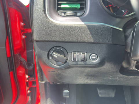 2018 Dodge Charger SXT