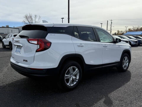 2023 GMC Terrain SLE