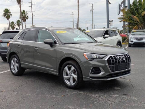 2020 Audi Q3 quattro Premium 45 TFSI