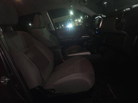 2022 Toyota Tacoma SR5 V6