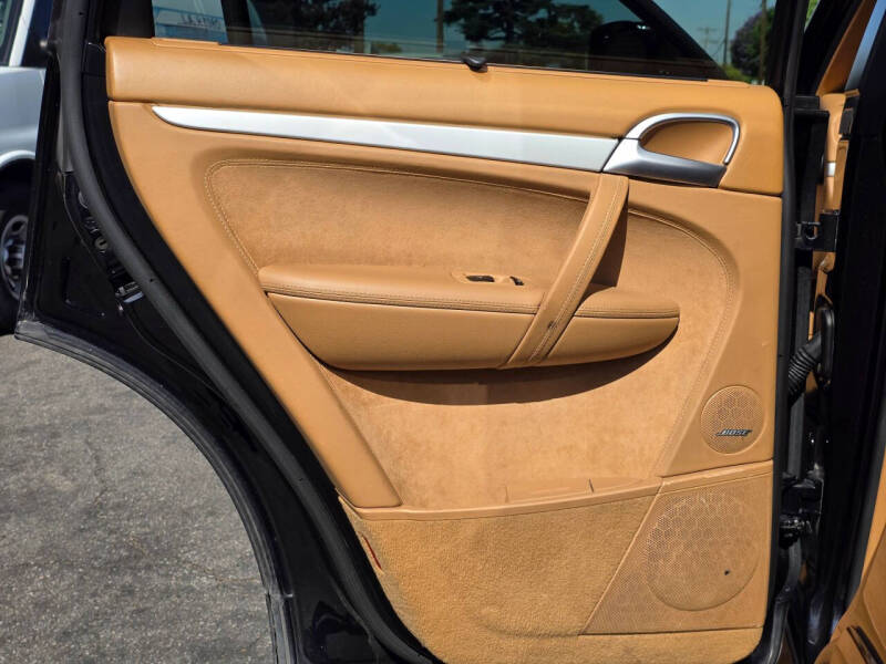 2009 Porsche Cayenne GTS Tiptronic