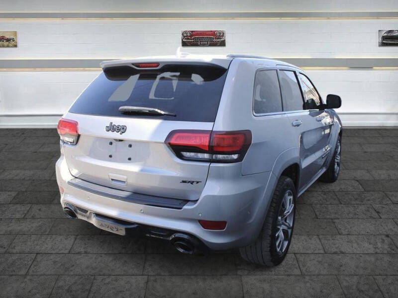 2021 Jeep Grand Cherokee SRT