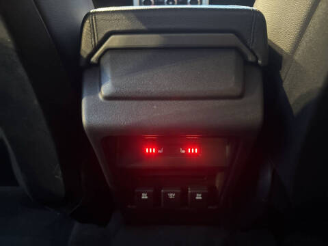 2017 Land Rover Discovery Sport SE