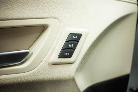 2023 Toyota Sienna Platinum 7-Passenger